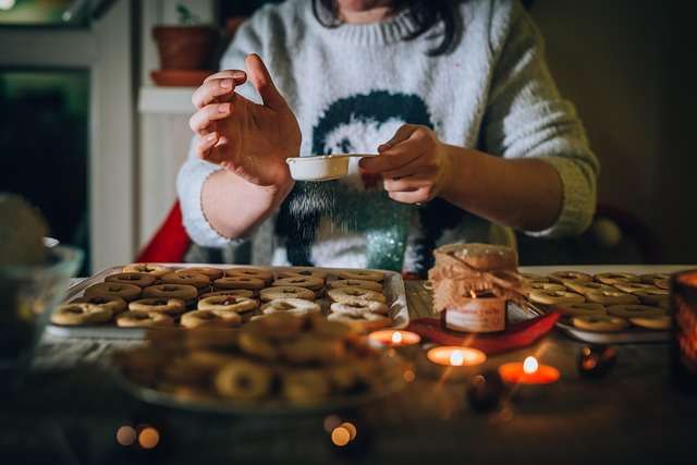 Baking Mom with Type 1 Diabetes