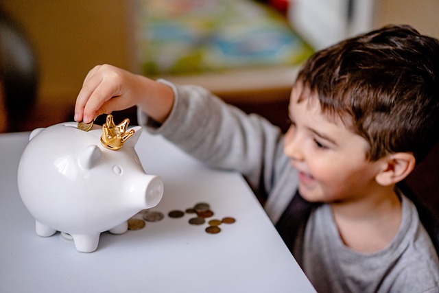 Be Your Kid’s First Money Influencer