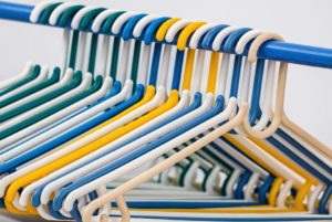 clothes-hangers-582212_960_720