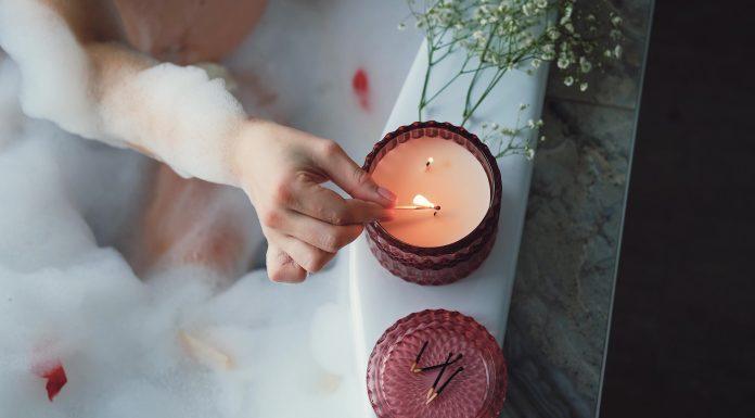 Salty August: How I Soaked in the Bath Every Day for a Month!