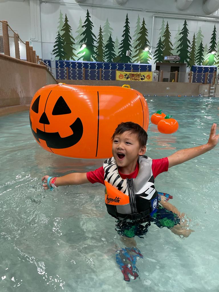 Great Wolf Lodge's Howl-O-Ween is the Perfect Place to Let Loose and Boogie Down