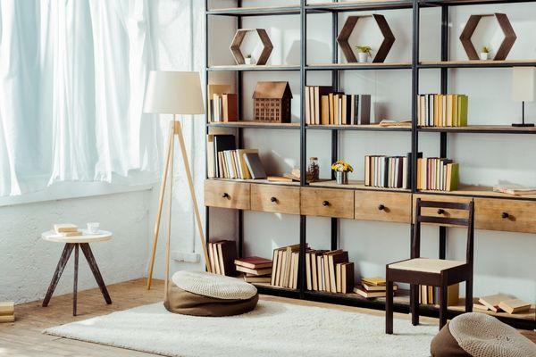 Amazing Tips for Styling Your Bookshelves