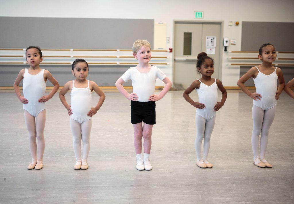 Scenes from a San Francisco Ballet School pre-ballet class // © Chris Hardy