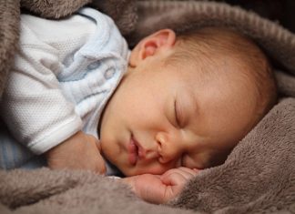 What Are the Top Benefits of Organic Cotton for Babies?