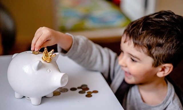Be Your Kid’s First Money Influencer